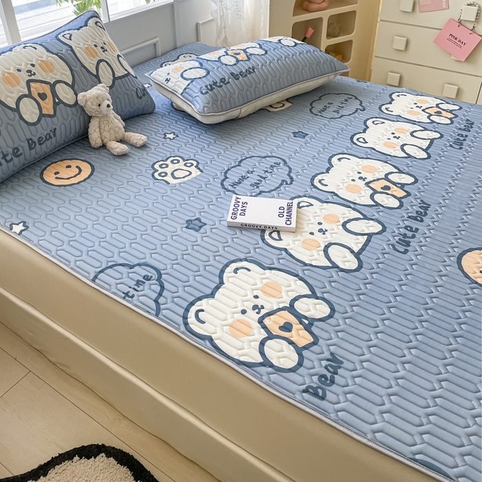 91家纺网 家纺一手货源 找家纺 金爱家 2023新款小清新凉感丝乳胶凉席三件套 笑脸熊