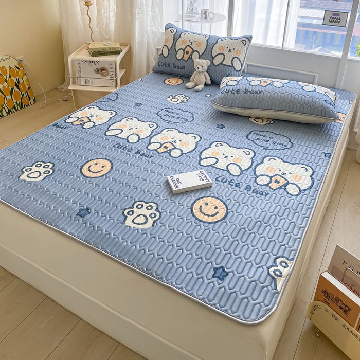 91家纺网 家纺一手货源 找家纺 金爱家 2023新款小清新凉感丝乳胶凉席三件套 笑脸熊