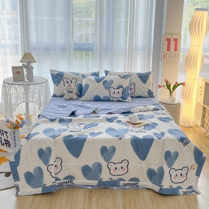 91家纺网 家纺一手货源 找家纺 沐辰家居2023新款A类印花款全棉夏被 A类棉花被-蓝兔兔