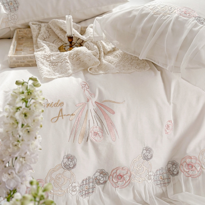 91家纺网 家纺一手货源 找家纺 亲亲公主 2025新款全棉蕾丝公主风四件套-芊芊公主 暖白色