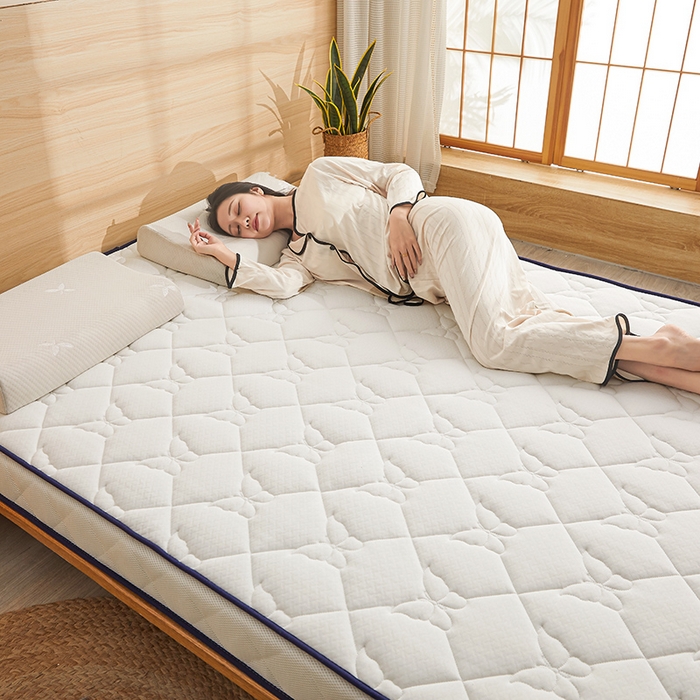 91家纺网 家纺一手货源 找家纺 欣罗兰 2023新款针织棉立体纯色床垫系列-大床款 蝶恋-白