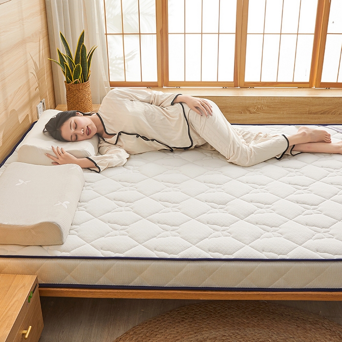 91家纺网 家纺一手货源 找家纺 欣罗兰 2023新款针织棉立体纯色床垫系列-大床款 蝶恋-白