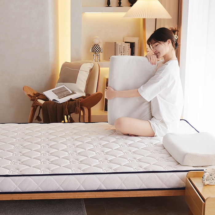 91家纺网 家纺一手货源 找家纺 欣罗兰 2023新款针织棉立体纯色床垫系列-大床款 皇冠-白