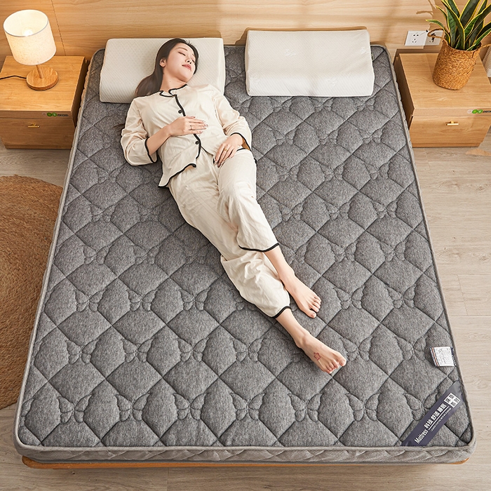 91家纺网 家纺一手货源 找家纺 欣罗兰 2023新款针织棉立体纯色床垫系列-大床款 蝶恋-灰