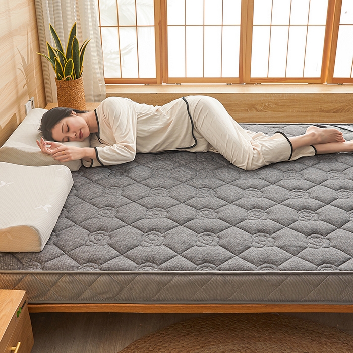 91家纺网 家纺一手货源 找家纺 欣罗兰 2023新款针织棉立体纯色床垫系列-大床款 牡丹-灰