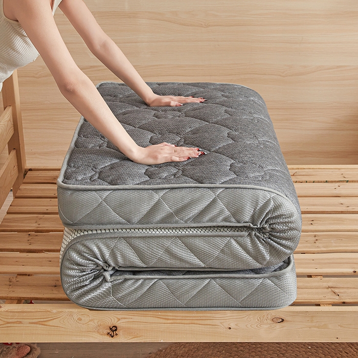 91家纺网 家纺一手货源 找家纺 欣罗兰 2023新款针织棉立体纯色床垫系列-小床款 棉花-灰