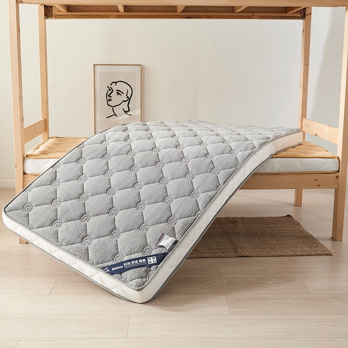 91家纺网 家纺一手货源 找家纺 欣罗兰 2023新款针织棉立体纯色床垫系列-小床款 羊羔绒-灰色