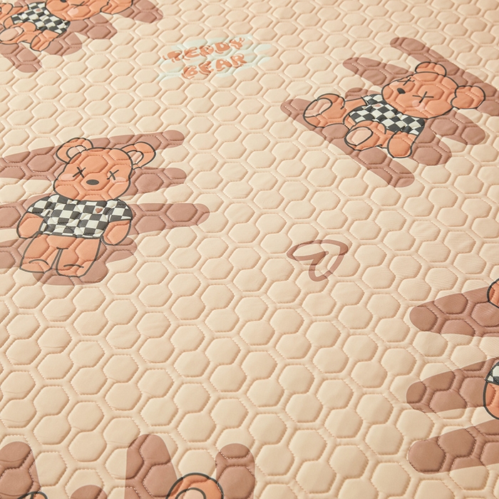 91家纺网 家纺一手货源 找家纺 小萌虎 2023新款冰丝胶质凉席-床席款 方格熊咖