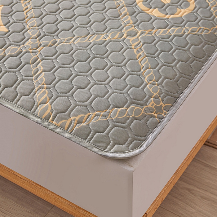 91家纺网 家纺一手货源 找家纺 小萌虎 2023新款冰丝胶质凉席-床席款 轻奢