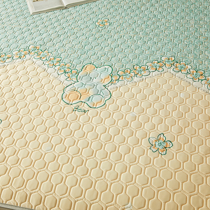 91家纺网 家纺一手货源 找家纺 小萌虎 2023新款冰丝胶质凉席-床席款 小熊