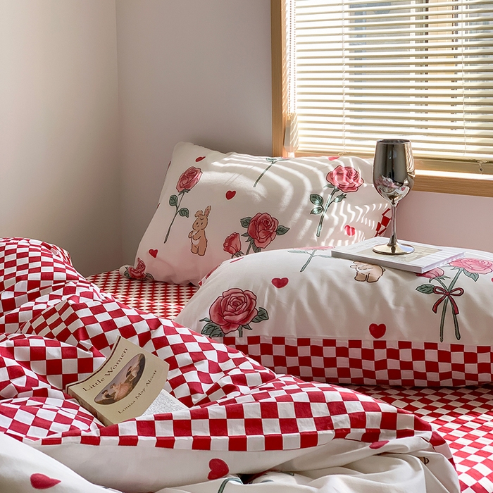 91家纺网 家纺一手货源 找家纺 六巷胡同 2023新款ins卡通系列第二波 红玫瑰小兔