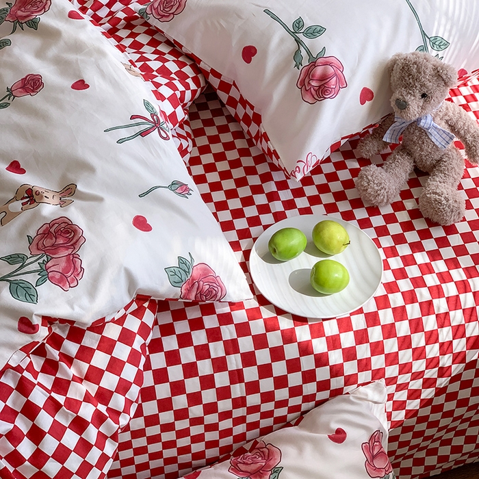 91家纺网 家纺一手货源 找家纺 六巷胡同 2023新款ins卡通系列第二波 红玫瑰小兔