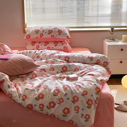 91家纺网 家纺一手货源 找家纺 六巷胡同 2023新款ins卡通系列第二波 泫雅小熊