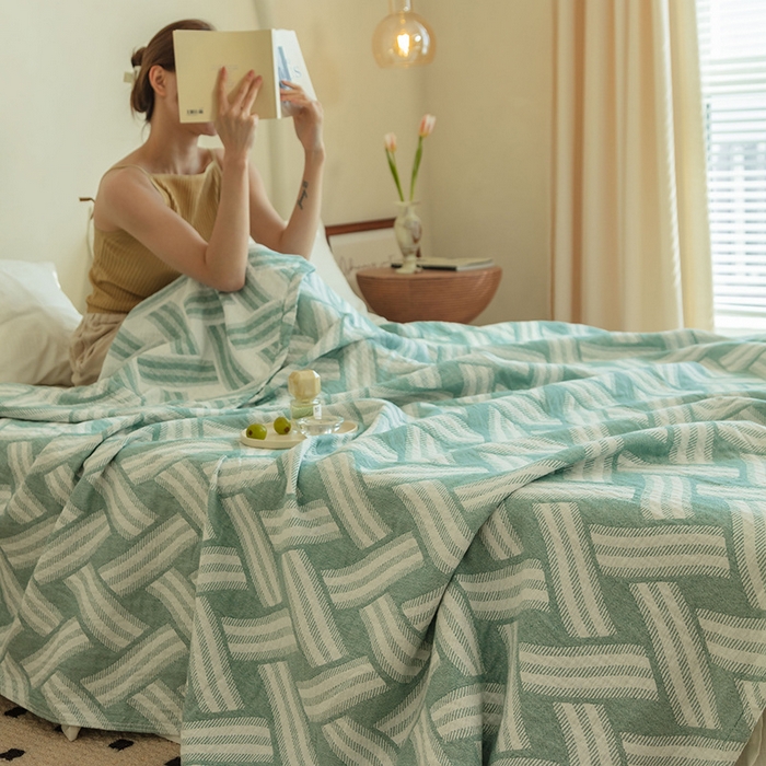 91家纺网 家纺一手货源 找家纺 雯雨 2023新款塞尚风格全棉纱布毛巾被 格里尼-绿