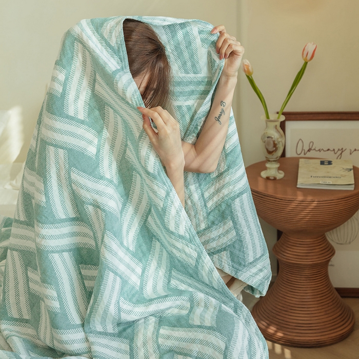 91家纺网 家纺一手货源 找家纺 雯雨 2023新款塞尚风格全棉纱布毛巾被 格里尼-绿