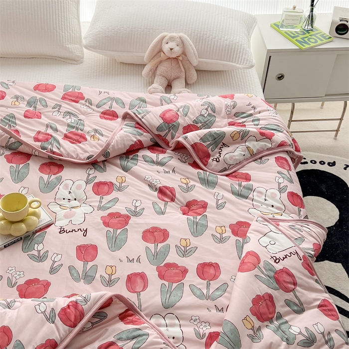 91家纺网 家纺一手货源 找家纺 HL原创 2023新款A类牛奶针织夏凉被 郁金香兔