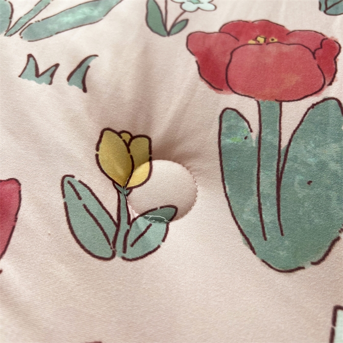 91家纺网 家纺一手货源 找家纺 HL原创 2023新款A类牛奶针织夏凉被 郁金香兔