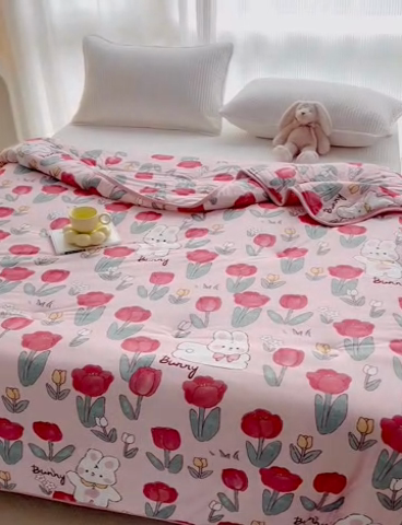 91家纺网 家纺一手货源 找家纺 HL原创 2023新款A类牛奶针织夏凉被 郁金香兔