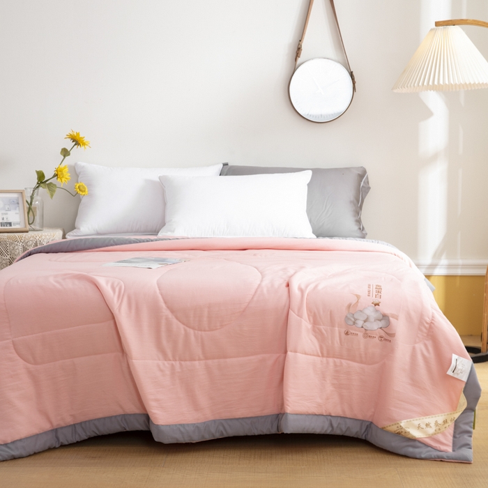 91家纺网 家纺一手货源 找家纺 被多多 2024新款蚕丝蛋白夏被 典雅玉