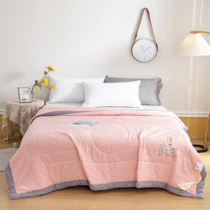 91家纺网 家纺一手货源 找家纺 （总）被多多 2024新款蚕丝蛋白夏被