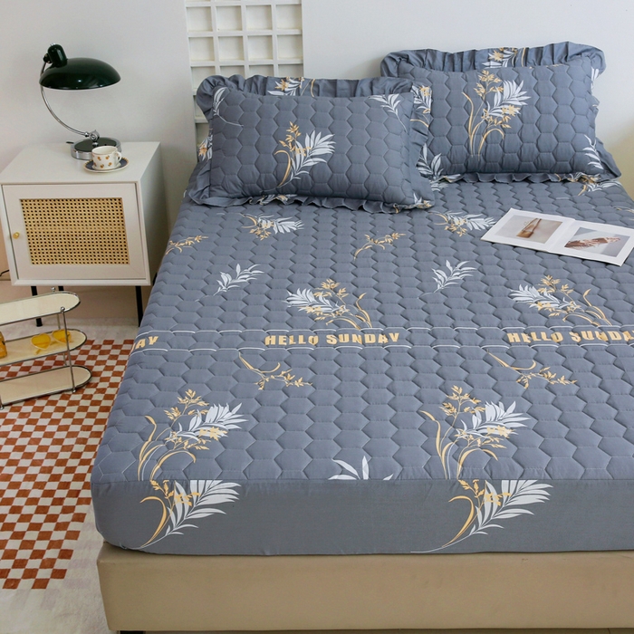 91家纺网 家纺一手货源 找家纺 情煊 2023新款全棉夹棉纯色印花床笠款(可定制尺寸) 床笠-叶之恋