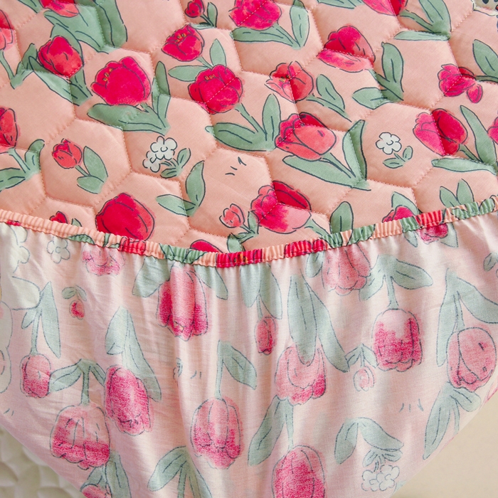 91家纺网 家纺一手货源 找家纺 情煊 2023新款全棉夹棉纯色印花床笠款(可定制尺寸) 床笠-花间白兔