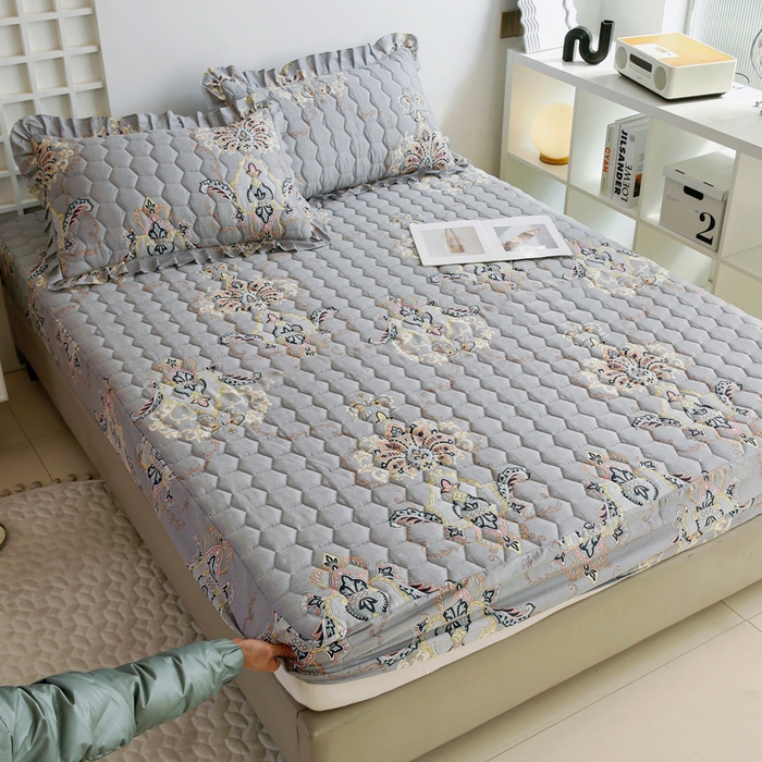 91家纺网 家纺一手货源 找家纺 情煊 2023新款全棉夹棉纯色印花床笠款(可定制尺寸) 床笠-罗兰灰