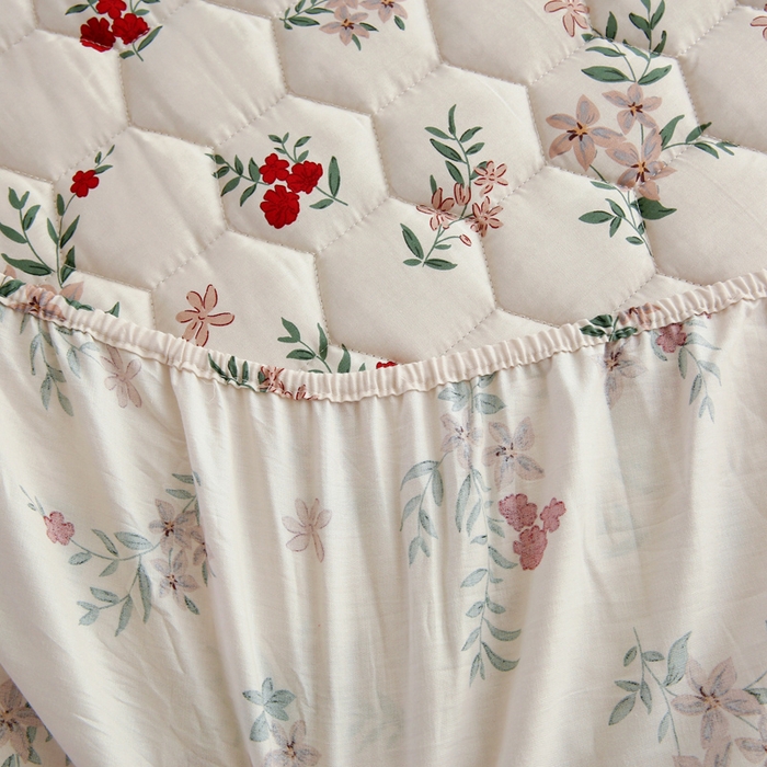 91家纺网 家纺一手货源 找家纺 情煊 2023新款全棉夹棉纯色印花床笠款(可定制尺寸) 床笠-梦里繁花