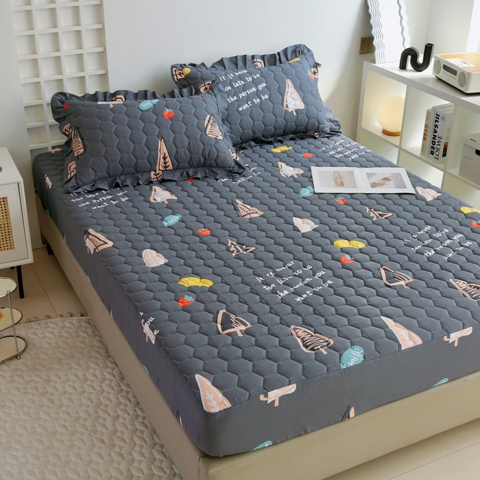 91家纺网 家纺一手货源 找家纺 情煊 2023新款全棉夹棉纯色印花床笠款(可定制尺寸) 床笠-新叶