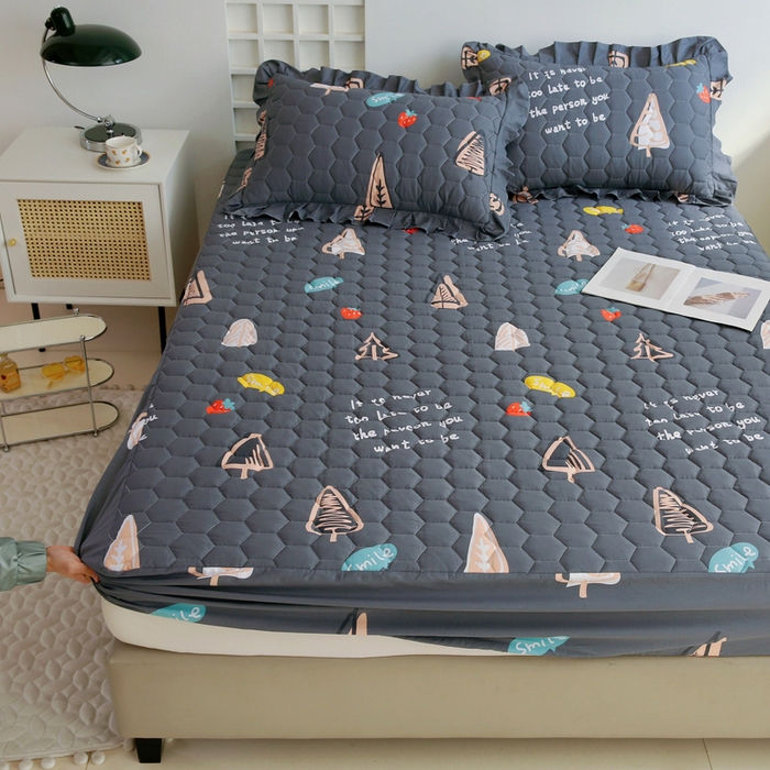 91家纺网 家纺一手货源 找家纺 情煊 2023新款全棉夹棉纯色印花床笠款(可定制尺寸) 床笠-新叶