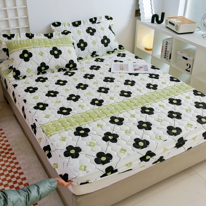 91家纺网 家纺一手货源 找家纺 情煊 2023新款全棉夹棉纯色印花床笠款(可定制尺寸) 床笠-幸运花园