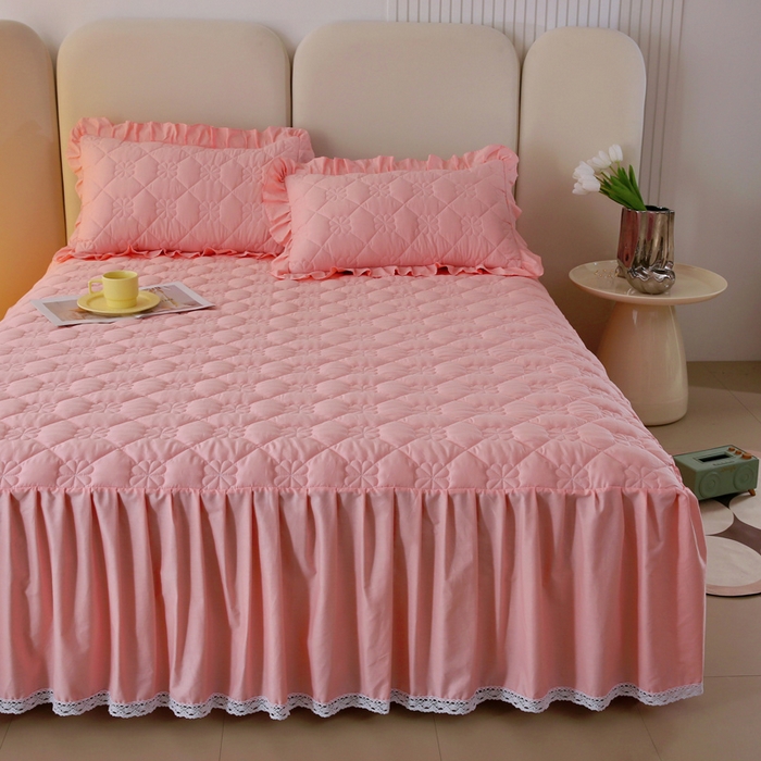 91家纺网 家纺一手货源 找家纺 情煊 2023新款全棉夹棉纯色印花床裙款(可定制尺寸) 粉玉