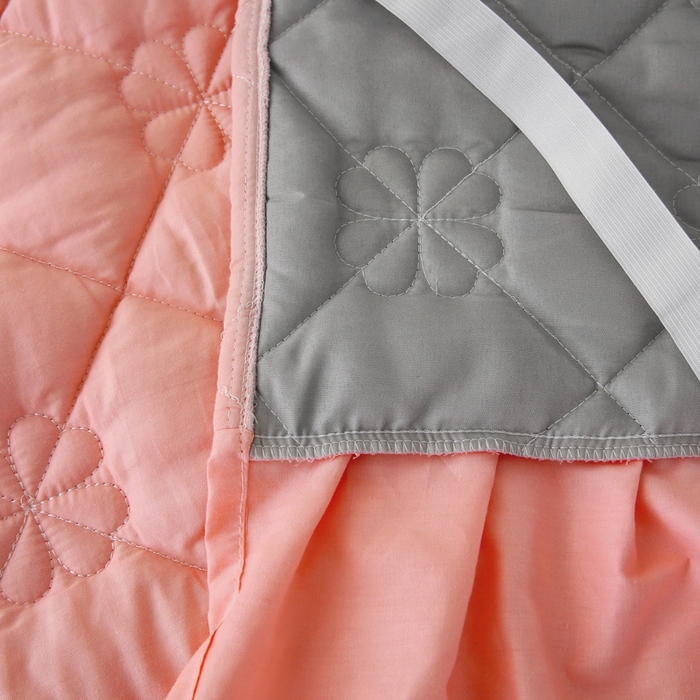 91家纺网 家纺一手货源 找家纺 情煊 2023新款全棉夹棉纯色印花床裙款(可定制尺寸) 粉玉