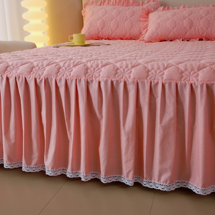 91家纺网 家纺一手货源 找家纺 情煊 2023新款全棉夹棉纯色印花床裙款(可定制尺寸) 粉玉