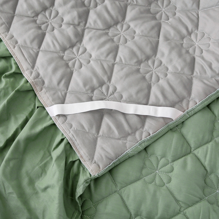 91家纺网 家纺一手货源 找家纺 情煊 2023新款全棉夹棉纯色印花床裙款(可定制尺寸) 浅绿