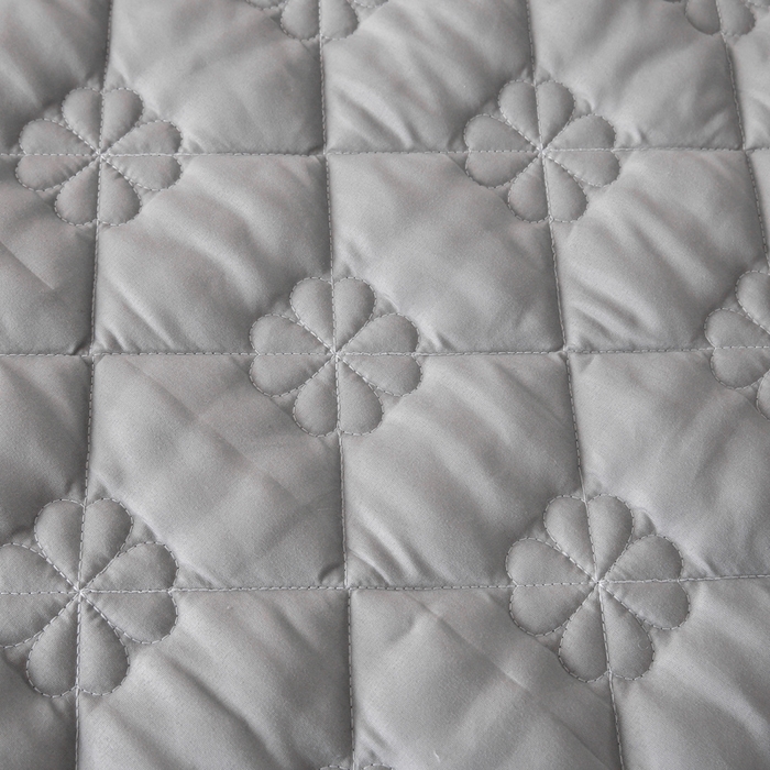 91家纺网 家纺一手货源 找家纺 情煊 2023新款全棉夹棉纯色印花床裙款(可定制尺寸) 浅绿