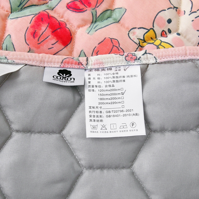 91家纺网 家纺一手货源 找家纺 情煊 2023新款全棉夹棉纯色印花床裙款(可定制尺寸) 花间白兔