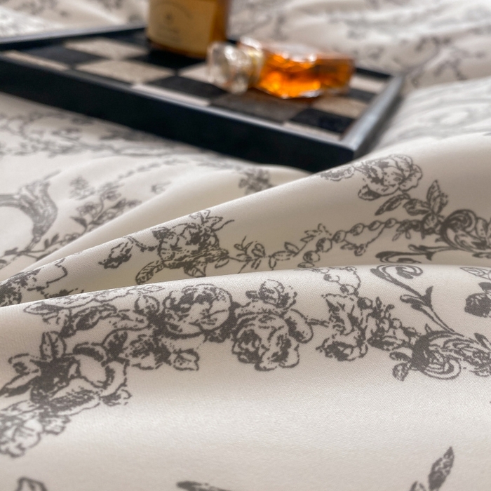 91家纺网 家纺一手货源 找家纺 棉生活 2023新款3M贡缎工艺天丝夏被四件套 浮岚