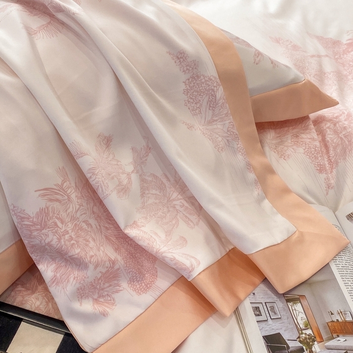 91家纺网 家纺一手货源 找家纺 棉生活 2023新款3M贡缎工艺天丝夏被四件套 洛林 粉