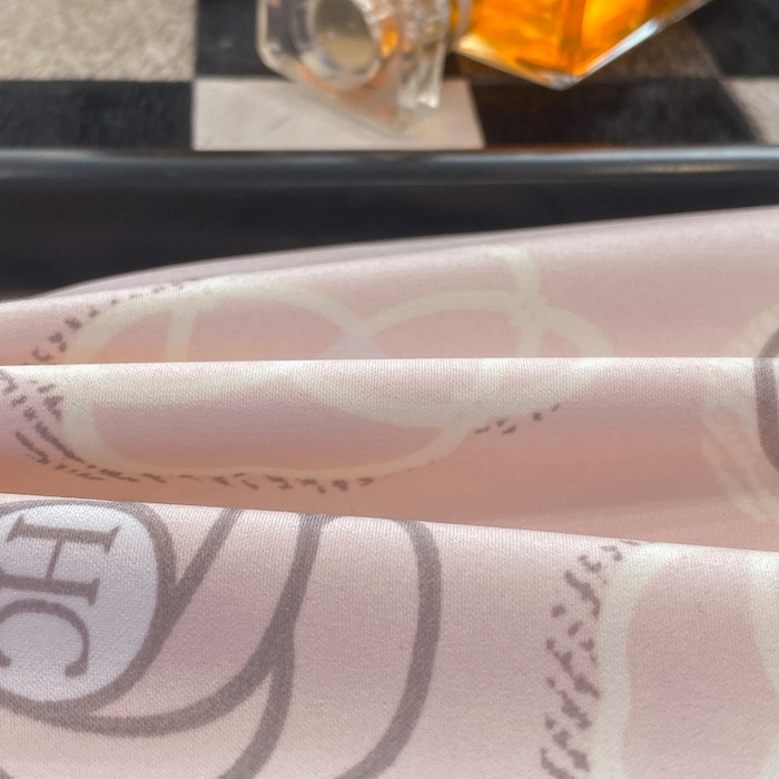 91家纺网 家纺一手货源 找家纺 棉生活 2023新款3M贡缎工艺天丝夏被四件套 温莎 粉