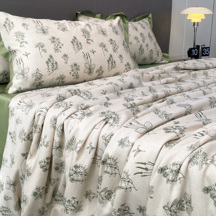 91家纺网 家纺一手货源 找家纺 棉生活 2023新款3M贡缎工艺天丝夏被四件套 枝蔓 绿