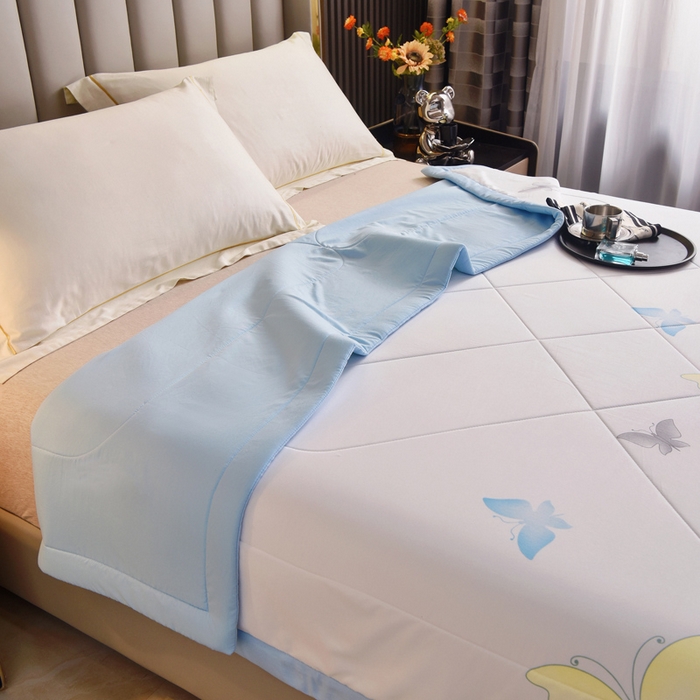 91家纺网 家纺一手货源 找家纺 美丽折家纺 2025新款乳胶被 七彩蝴蝶