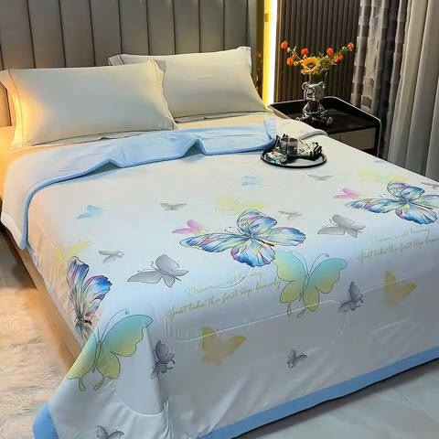 91家纺网 家纺一手货源 找家纺 美丽折家纺 2025新款乳胶被 七彩蝴蝶