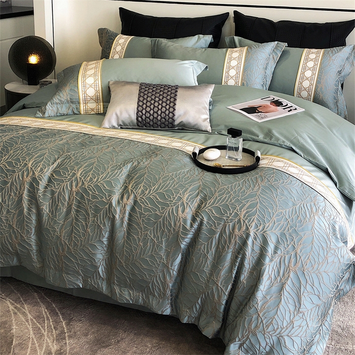 91家纺网 家纺一手货源 找家纺 罗优2025新款罗浮宫印象高精密浮雕高支长绒棉四件套金枝玉叶星海蓝