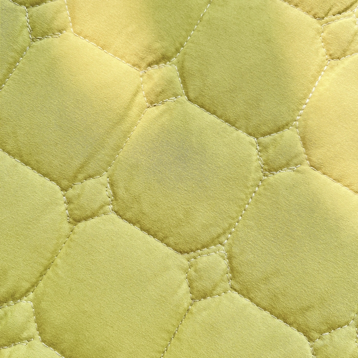 91家纺网 家纺一手货源 找家纺 罗艺轩 2024新款夹棉床裙施华洛系列三件套 施华洛-果绿