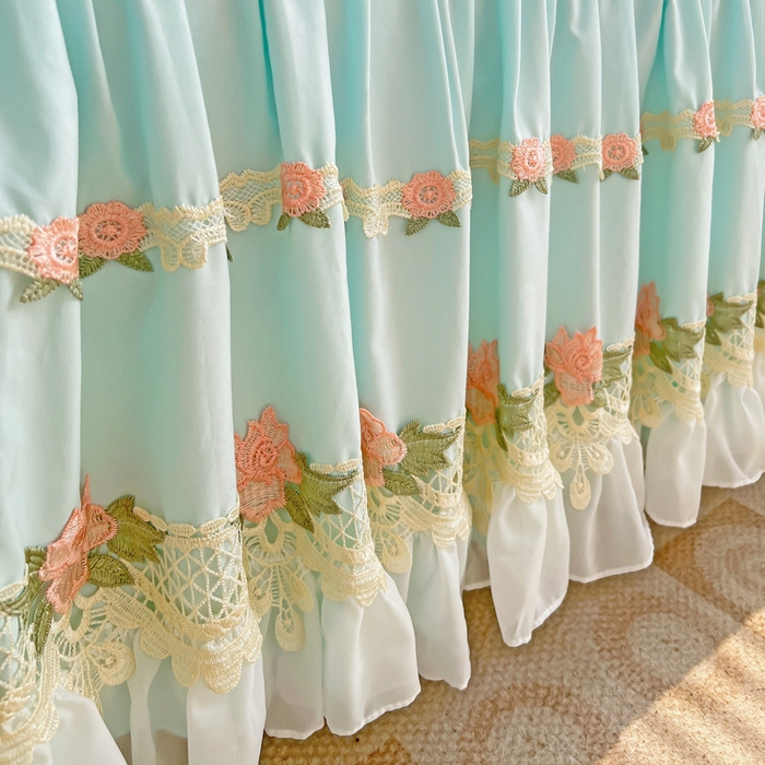 91家纺网 家纺一手货源 找家纺 罗艺轩 2024新款夹棉床裙施华洛系列三件套 施华洛-浅蓝