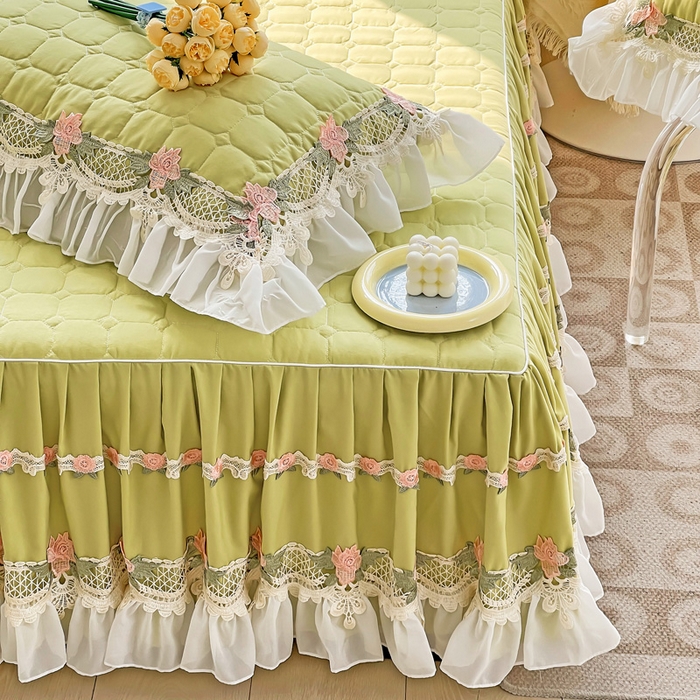 91家纺网 家纺一手货源 找家纺 罗艺轩 2024新款夹棉床裙施华洛系列四件套 施华洛-果绿