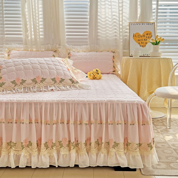 91家纺网 家纺一手货源 找家纺 罗艺轩 2024新款夹棉床裙施华洛系列四件套 施华洛-浅粉