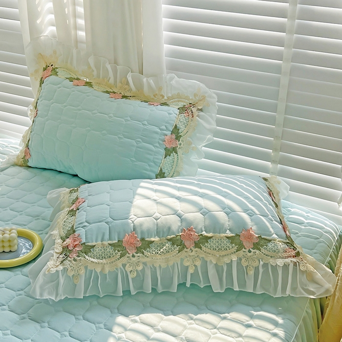 91家纺网 家纺一手货源 找家纺 罗艺轩 2024新款夹棉床裙施华洛系列四件套 施华洛-浅蓝