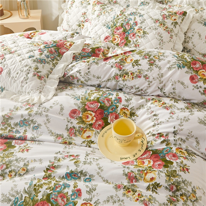 91家纺网 家纺一手货源 找家纺 十个点 2024新款全棉印花夹棉韩版蕾丝床裙床头罩四件套 纯爱